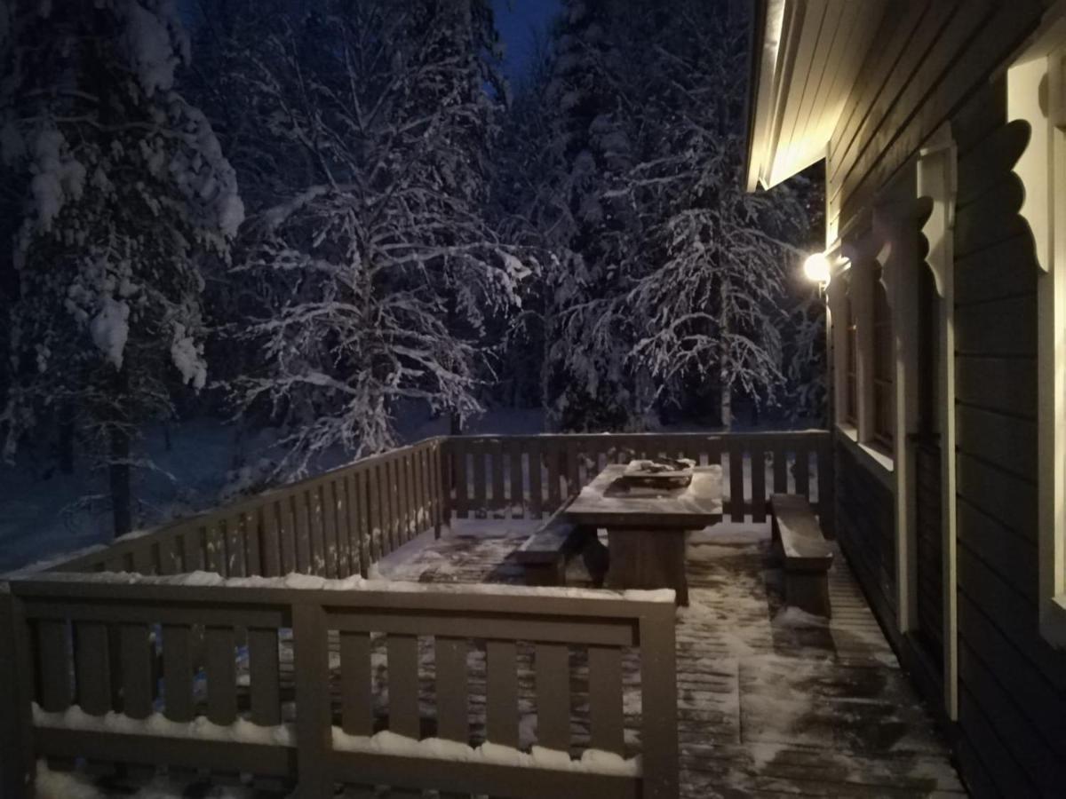 Raekkipirtti Villa Luosto Eksteriør bilde